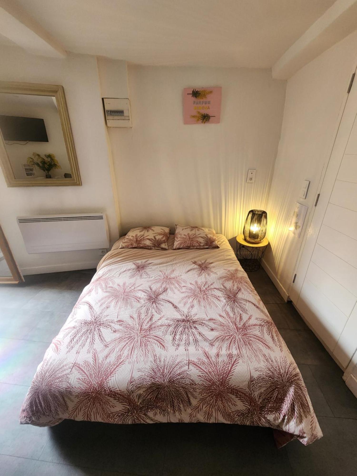 Ferienwohnung Parfum Mimosa Grasse Exterior foto